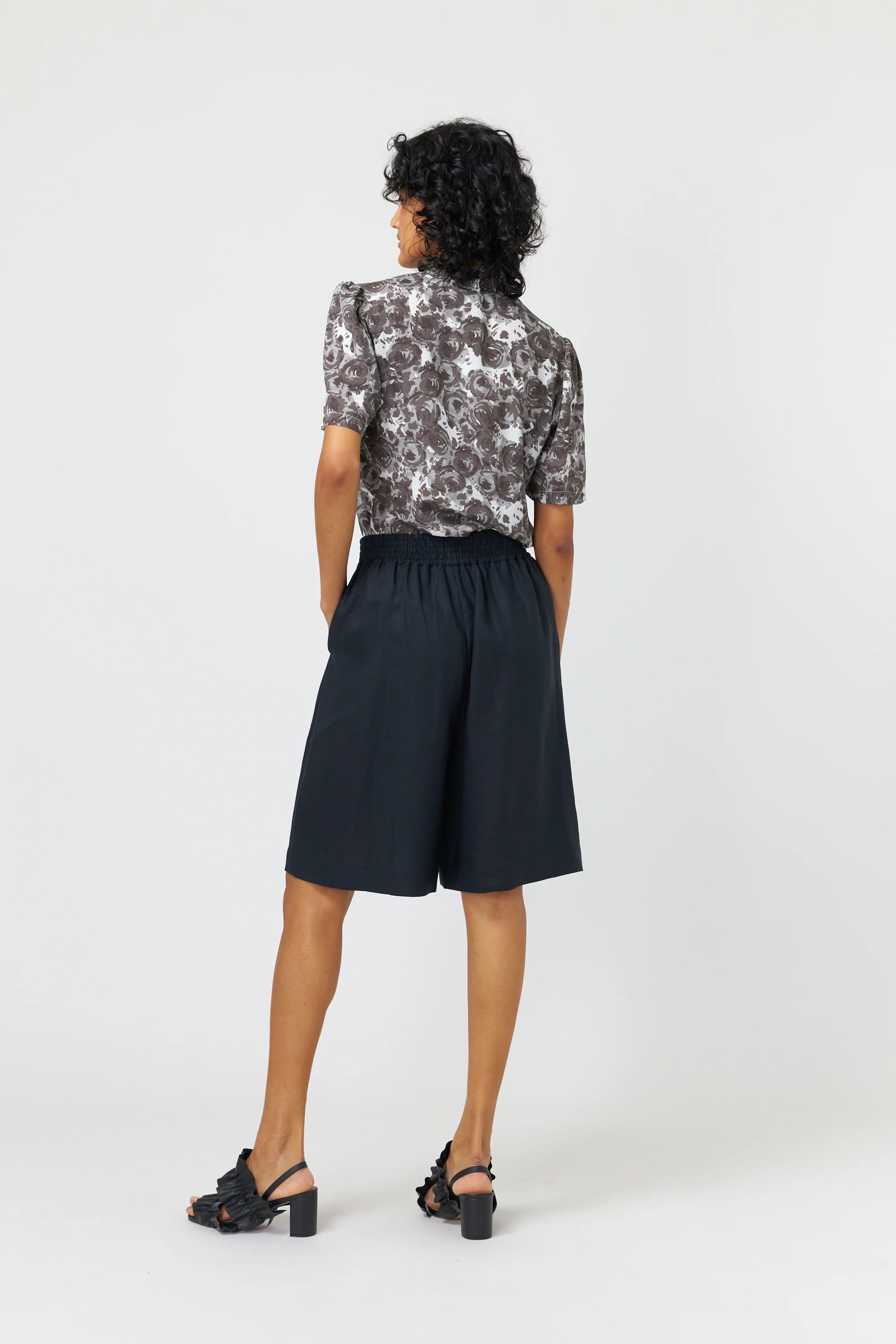Kate Sylvester Laurette Short - Black - Image 3