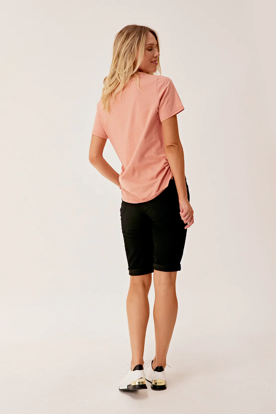Lemon Tree Alexia Short - Black - Image 3