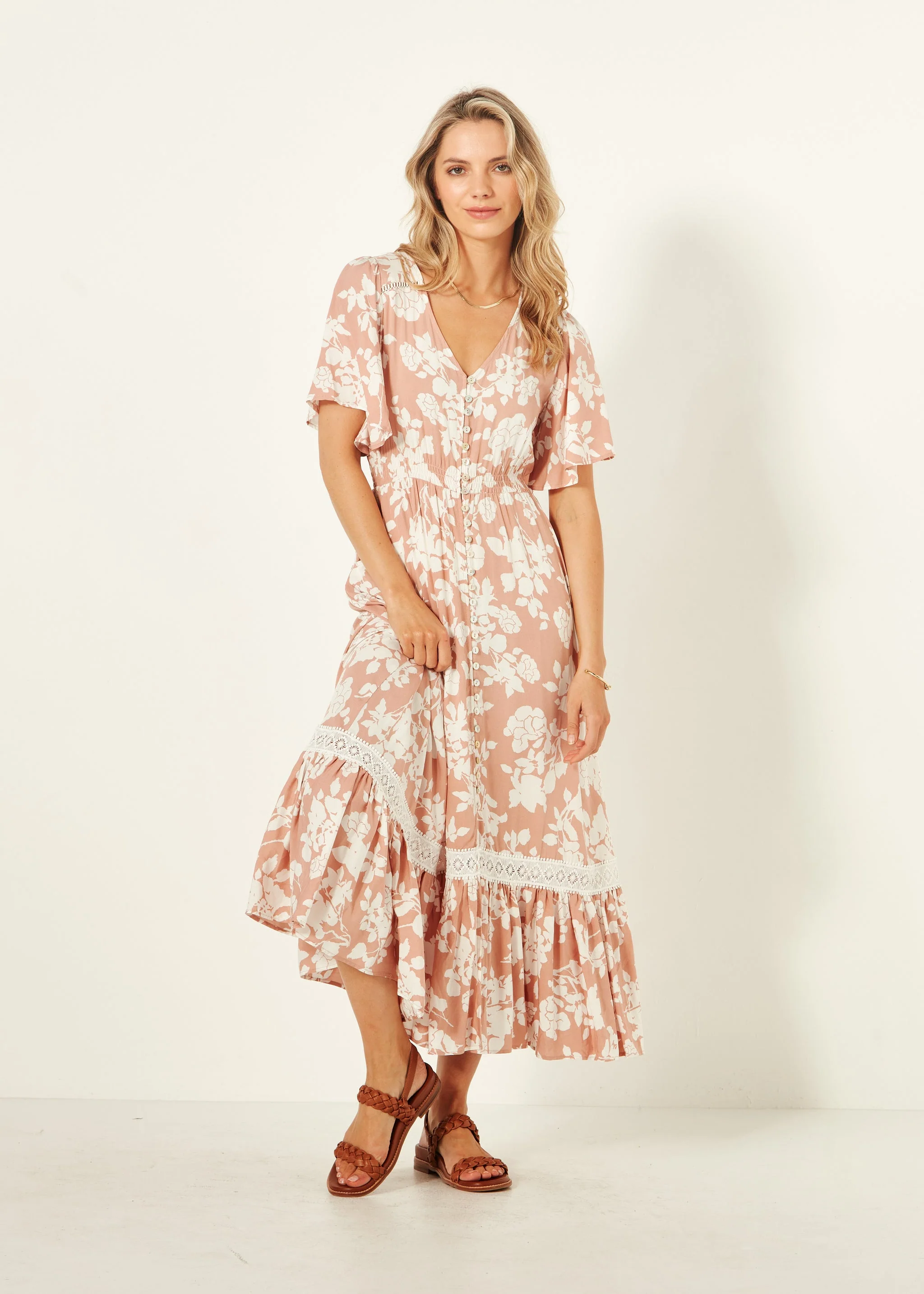 Lemon Tree Jolander Dress Nude Floral - Image 2