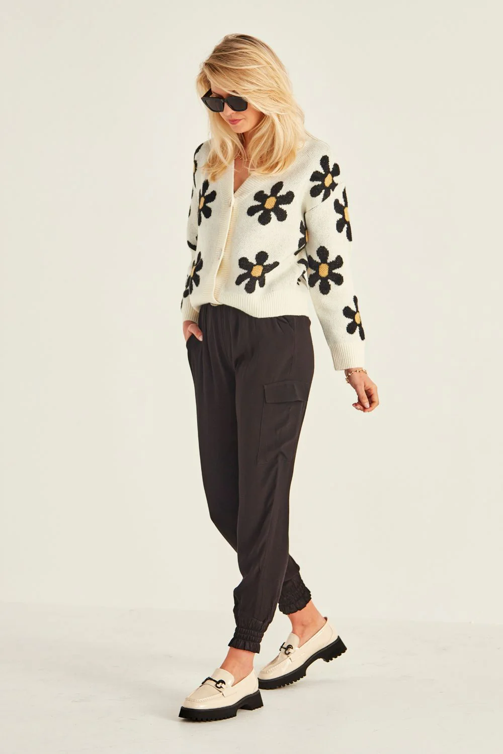 Lemon Tree Leah Pant - Black - Image 5