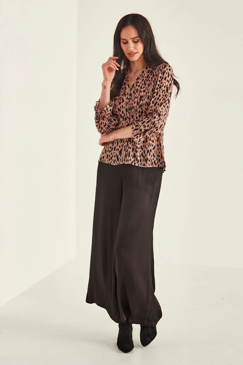 Lemon Tree Luciana Pant - Black - Image 5