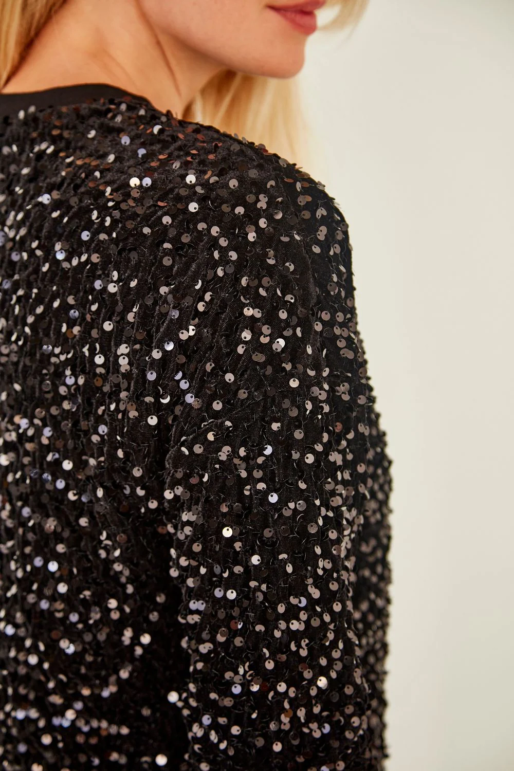 Lemon Tree Wren Sequin Top - Image 2