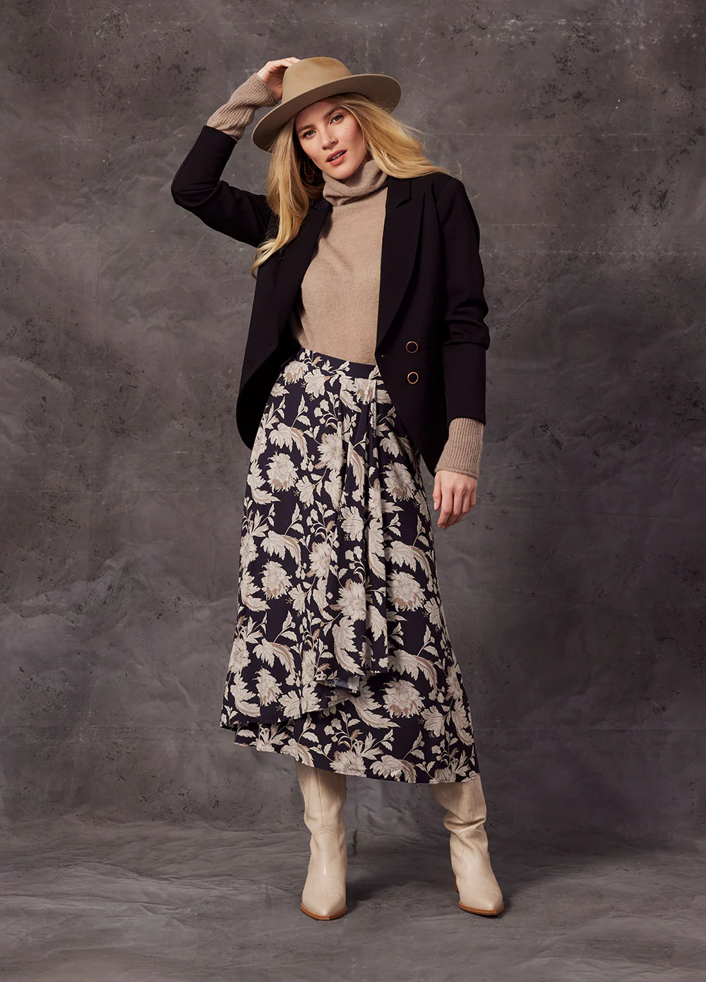 Loobies Story Bethany Blazer - Black - Image 2