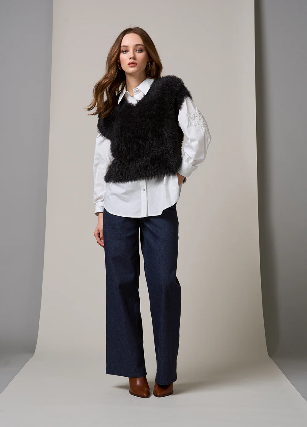 Loobies Story Birdie Vest - Midnight - Image 4