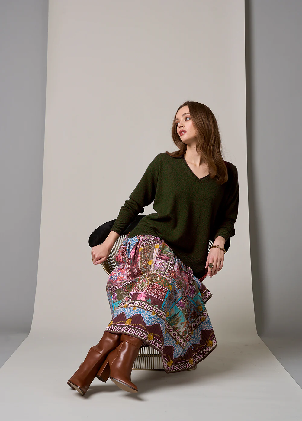 Loobies Story Spencer Sweater - Olive - Image 2