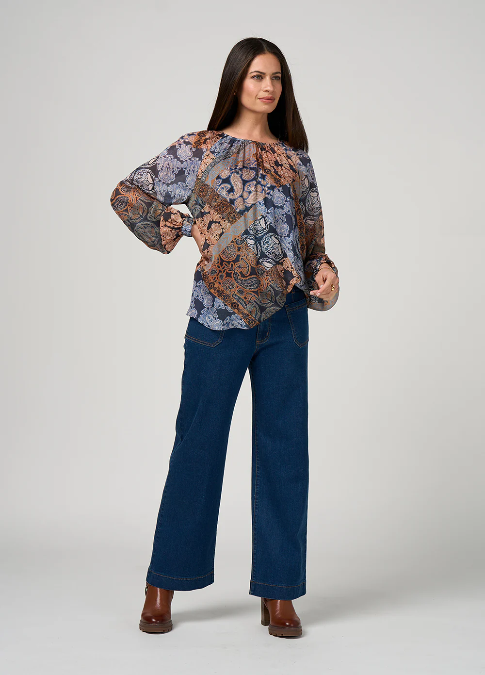Loobies Story Zadie Jean Mid Wash - Image 10