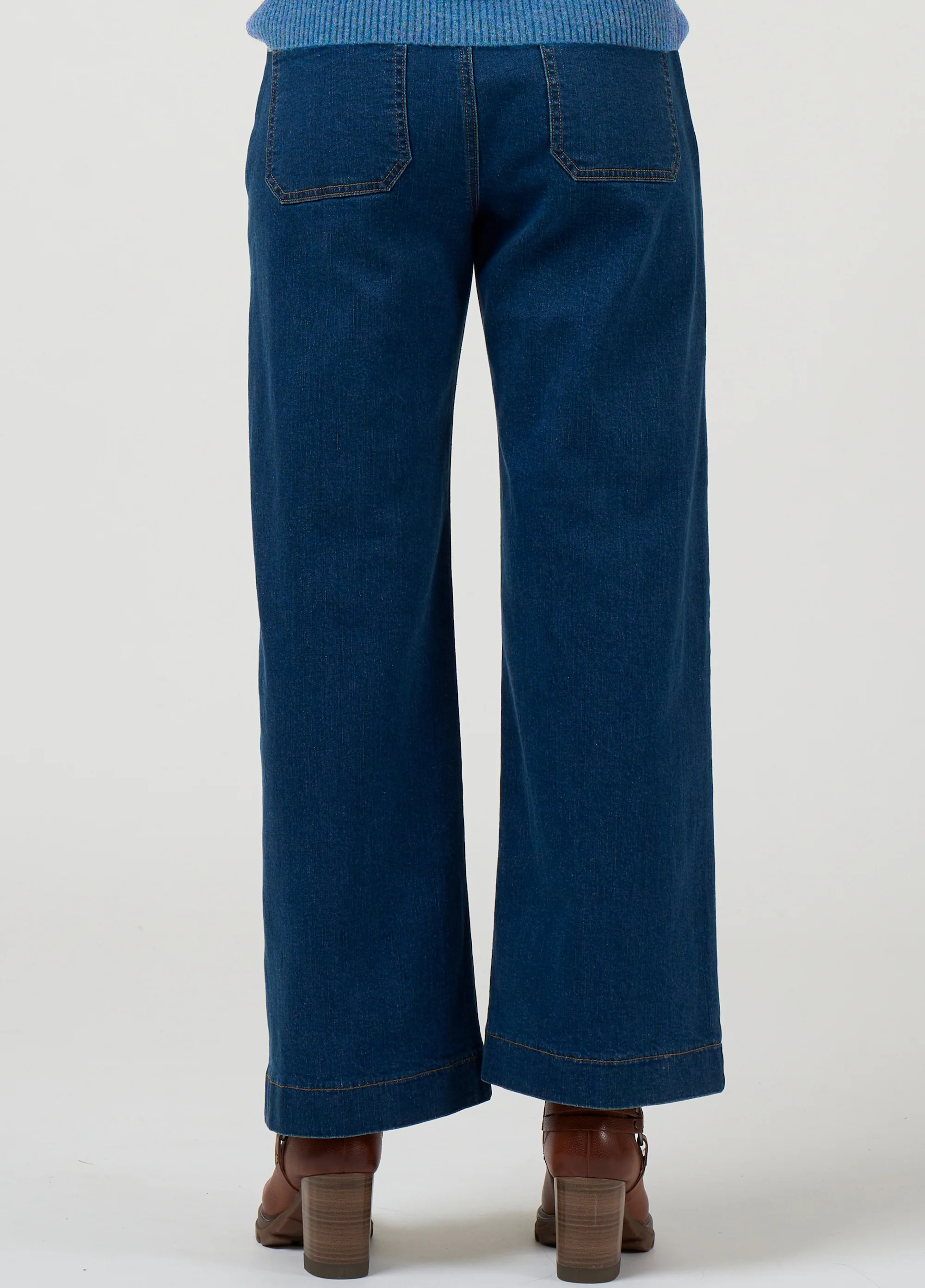 Loobies Story Zadie Jean Mid Wash - Image 4