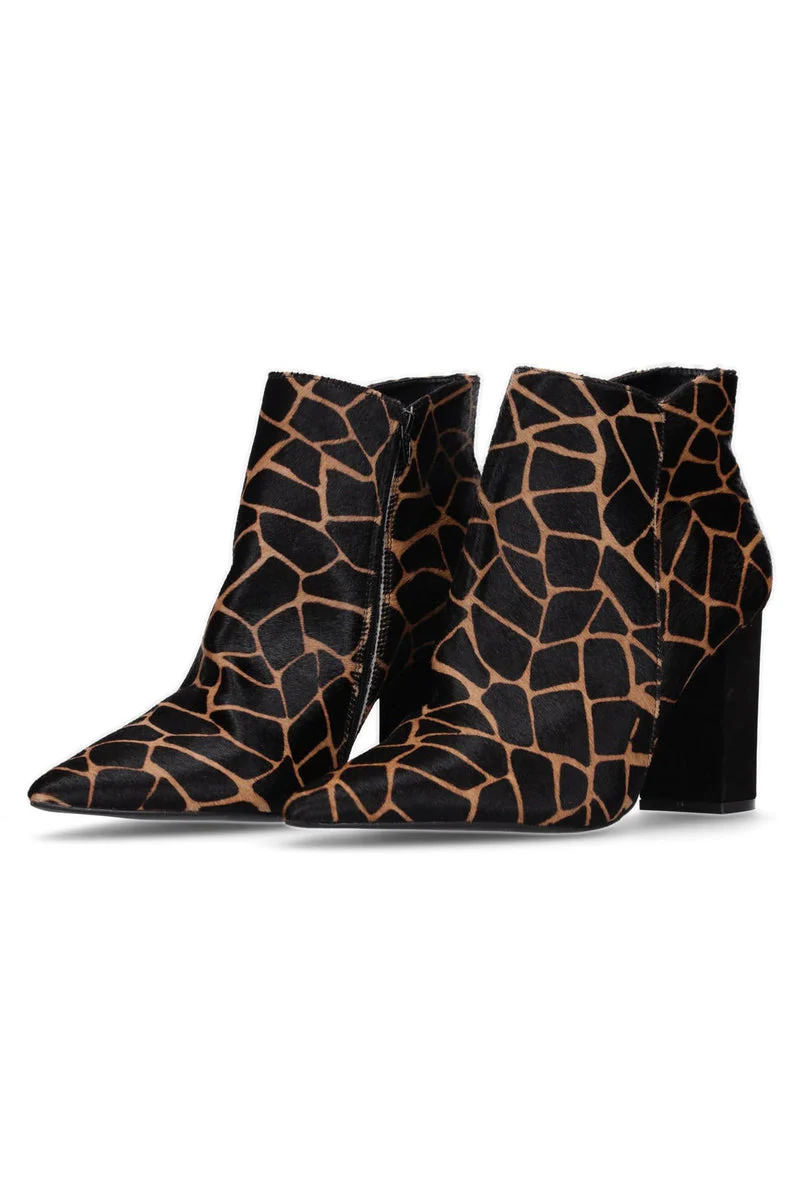 Luna Ankle Boot Giraffe - Image 2