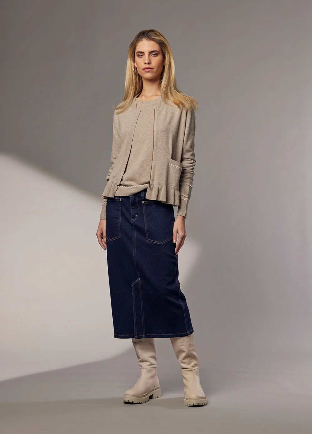 Madly Sweetly Daisy Skirt - Dark Wash - Image 3