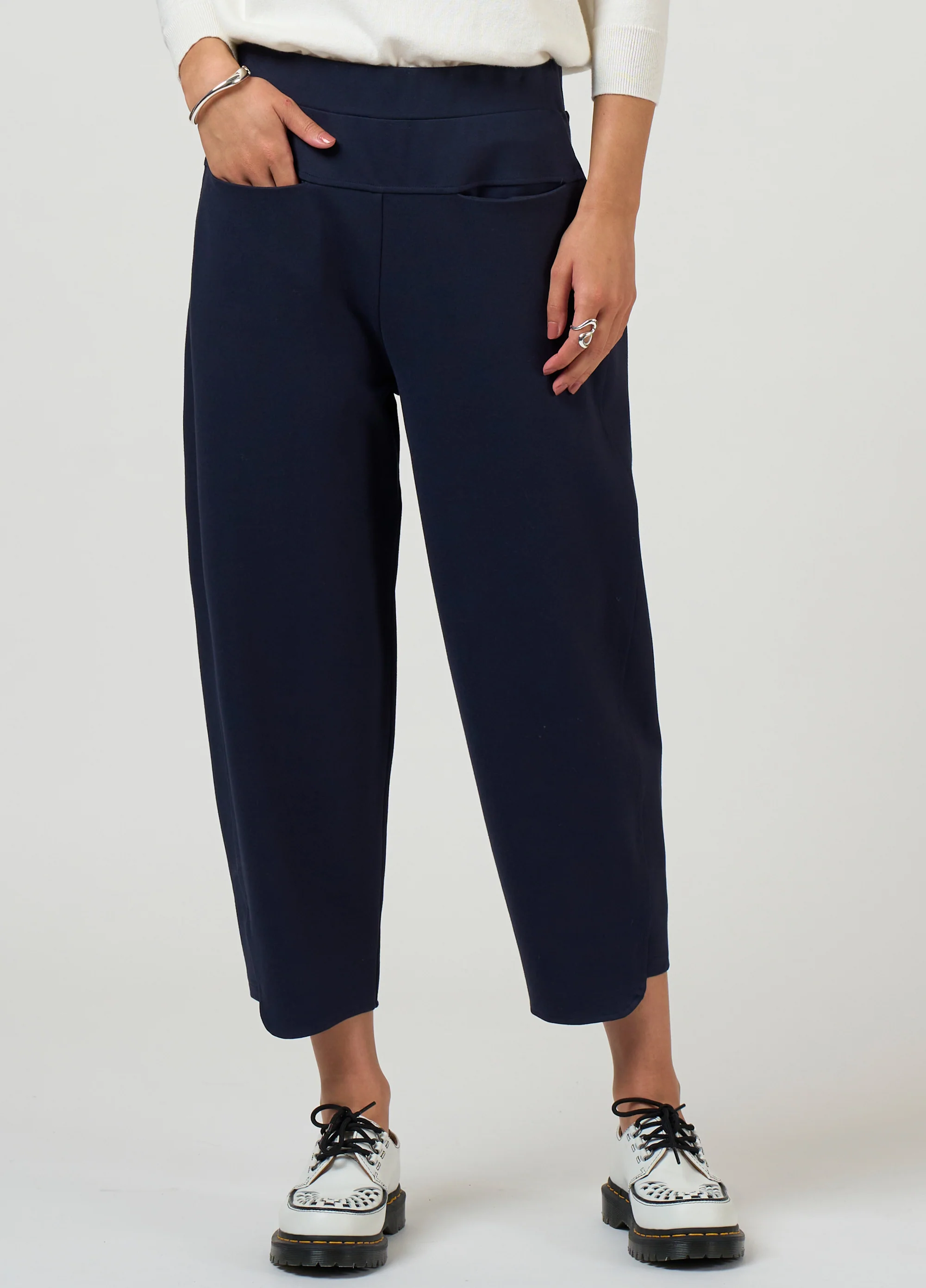 Madly Sweetly Ledge Pant Navy - Image 3