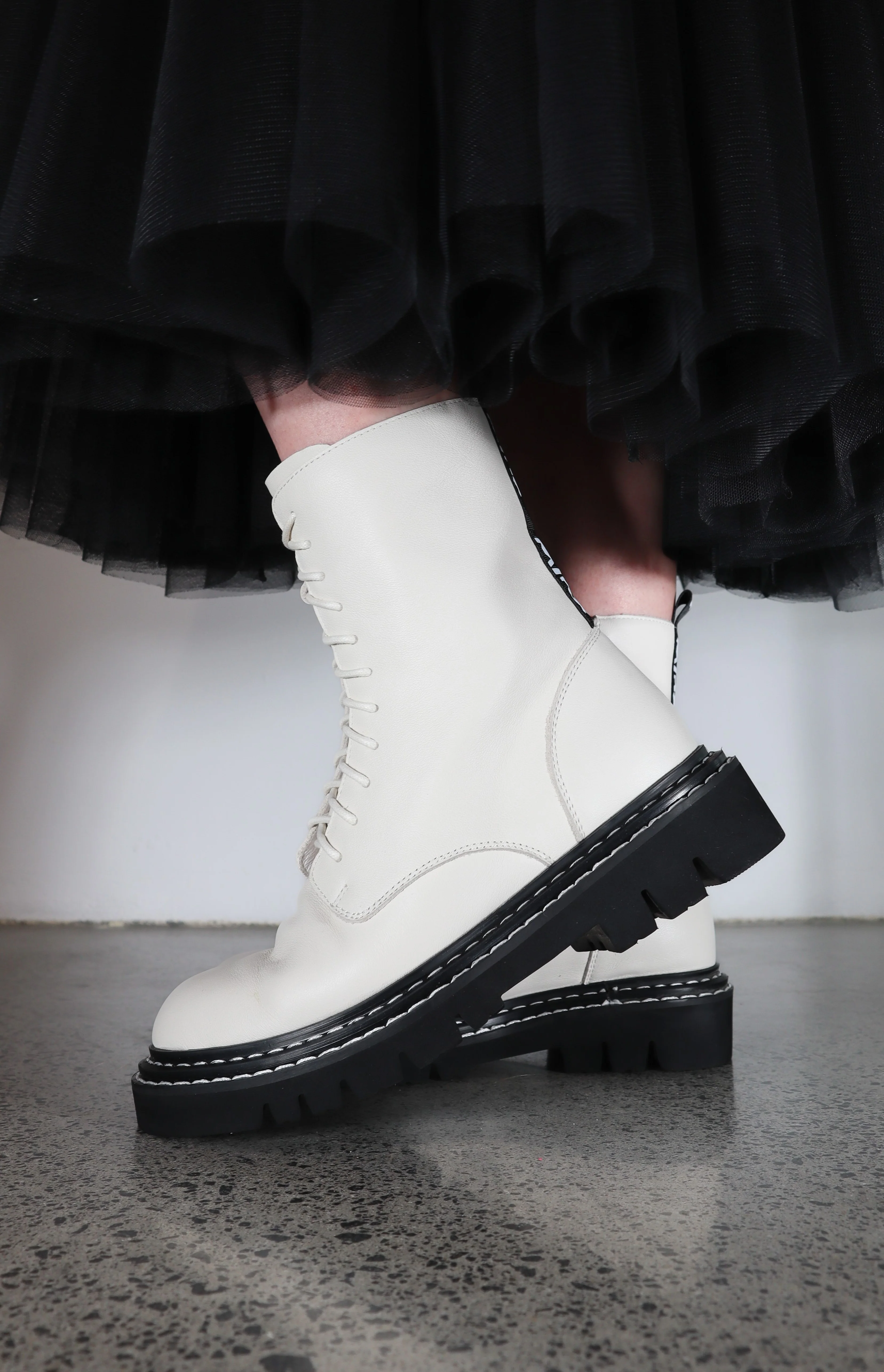 Minx Legacy - Image 5