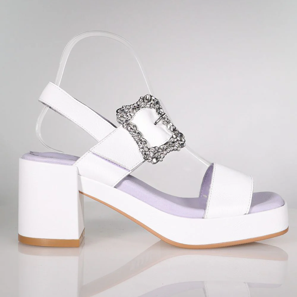 Minx Lipa - White