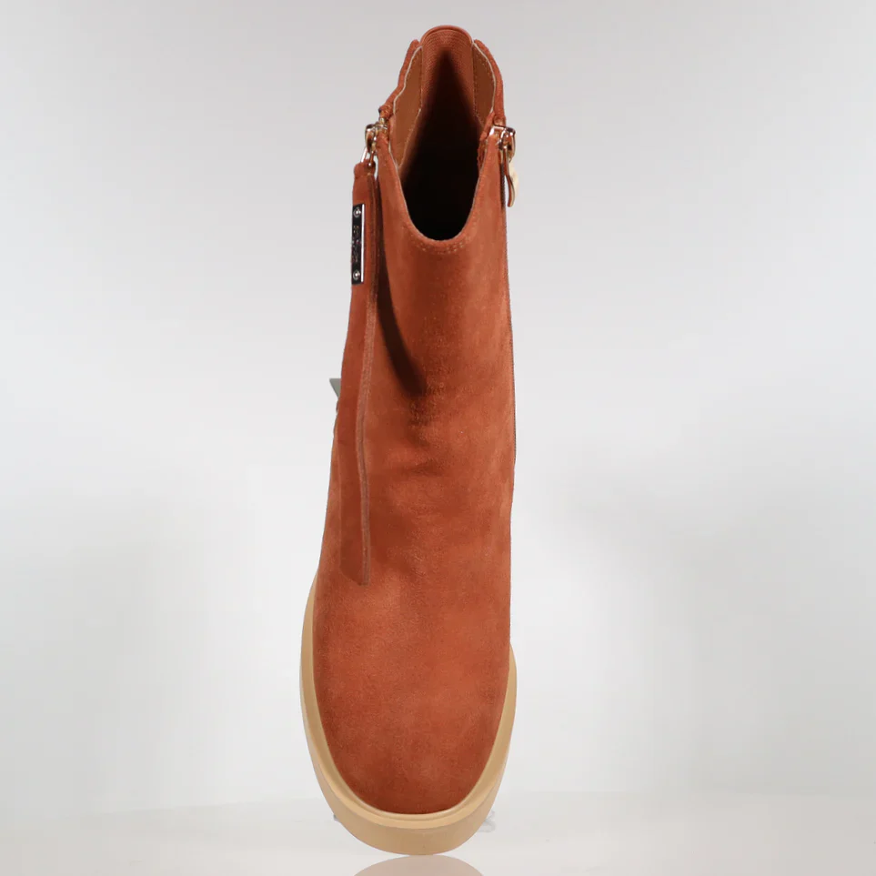 Minx Nikita Boot - Rust Cow Suede - Image 3