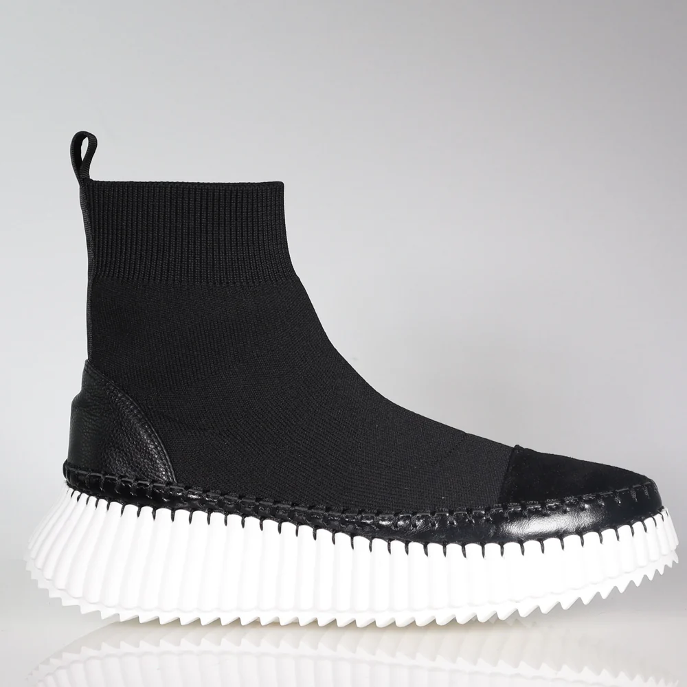 Minx Vortex - Black