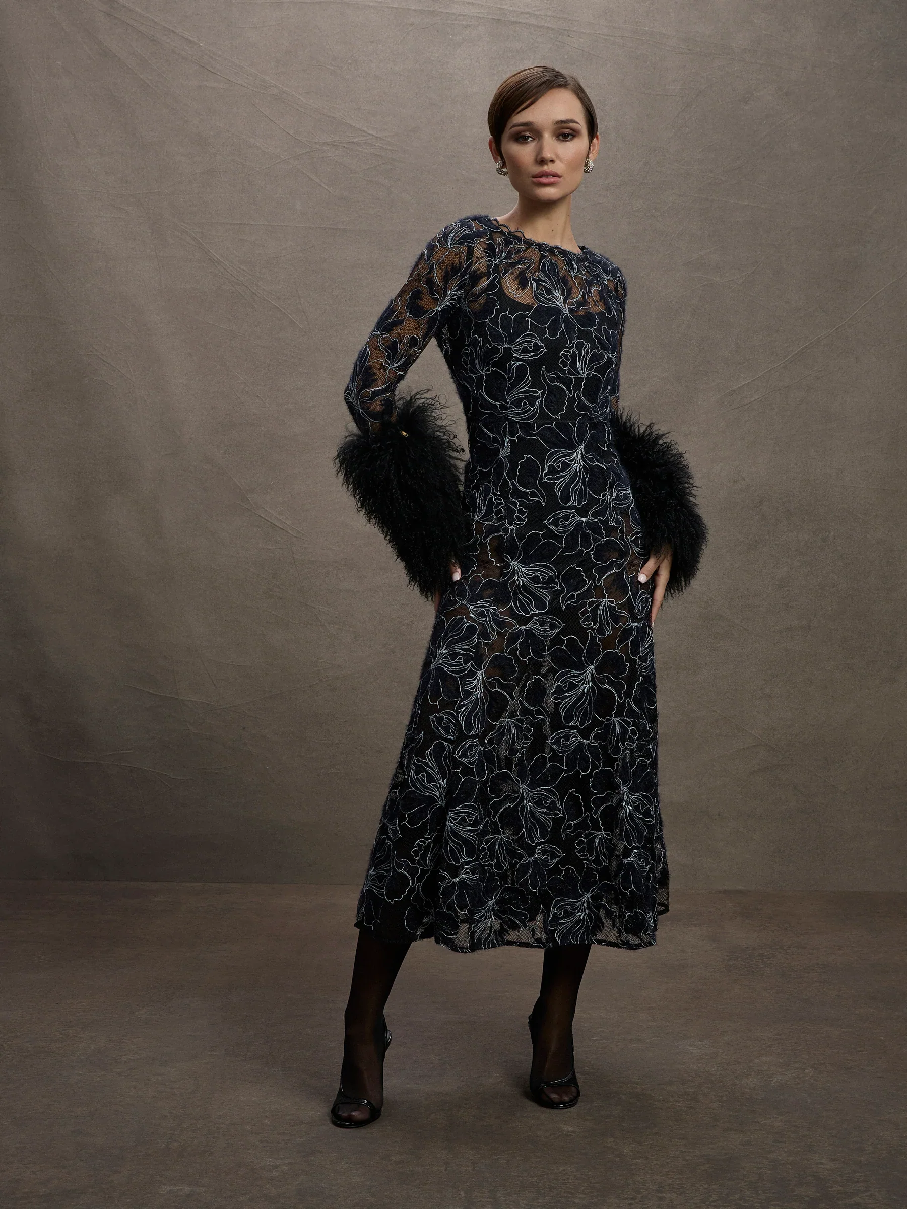 Moss & Spy Cynthia Midi Dress - Image 6