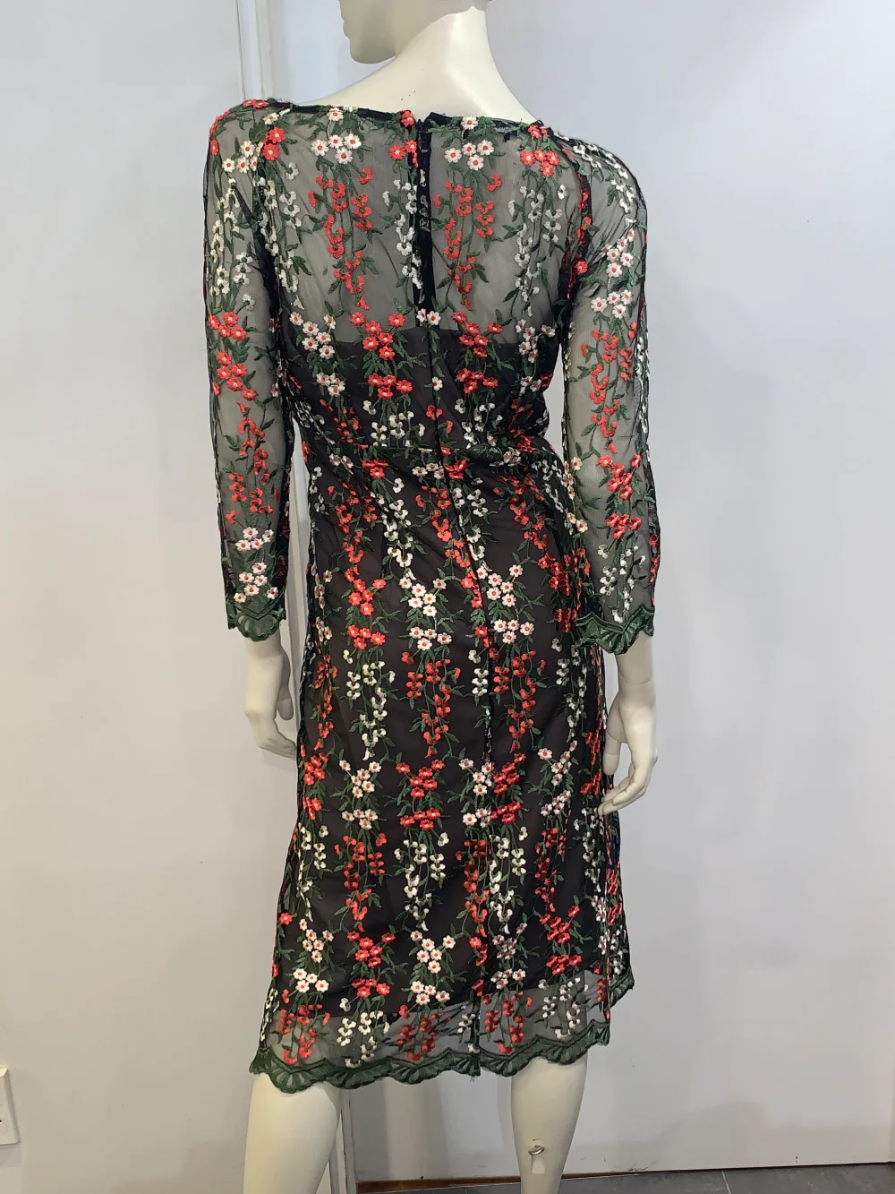 Moss & Spy Verona Dress - Image 2
