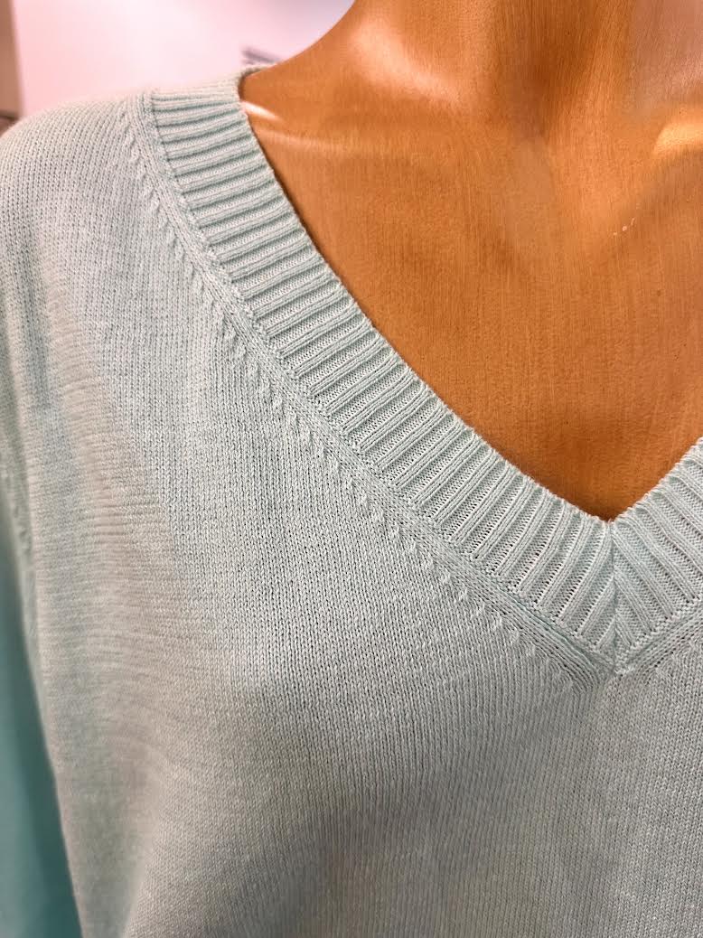 Optimum 3/4 Sleeve V-Neck Top - Eggshell - Image 4