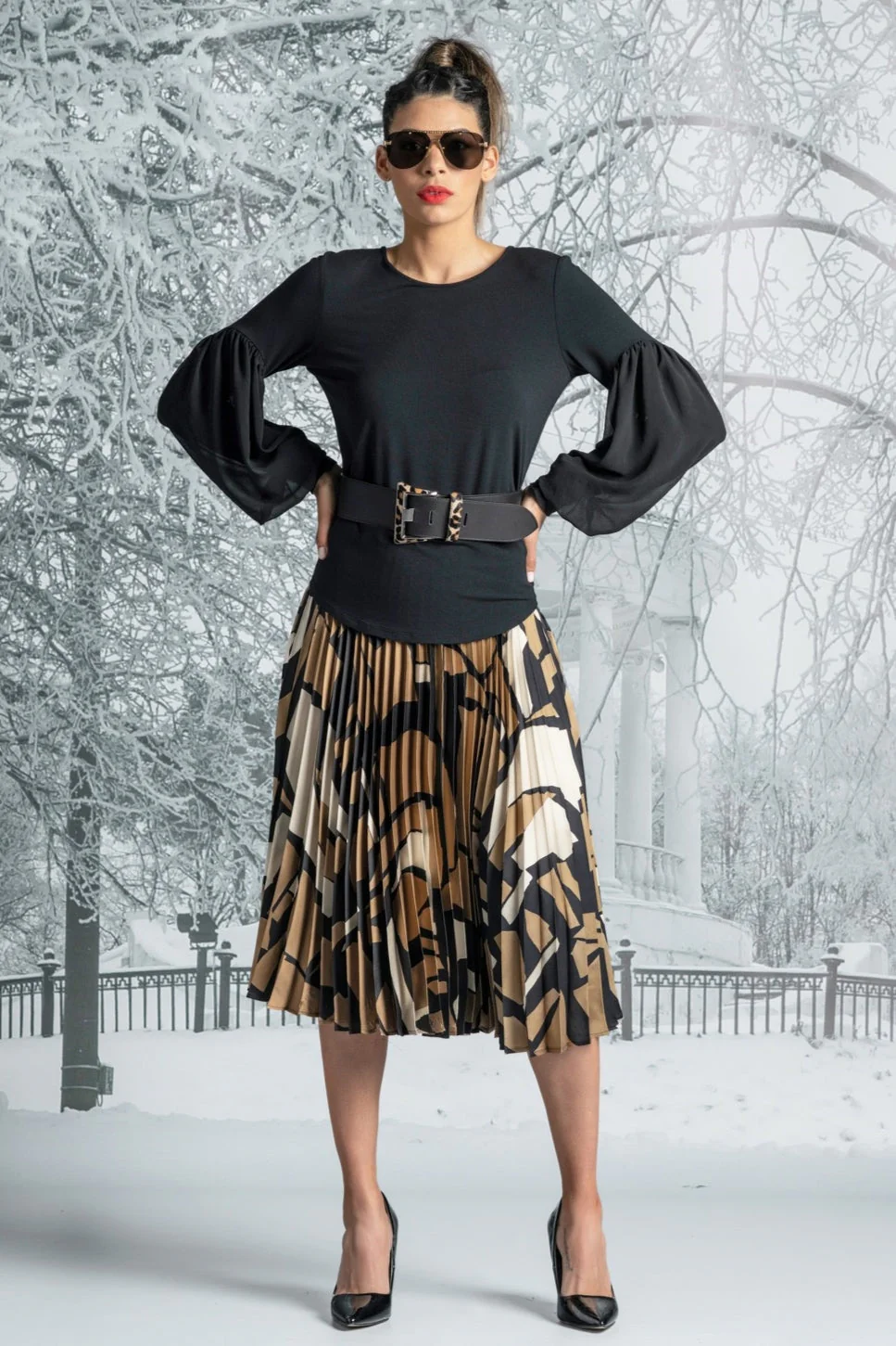 Paula Ryan Chiffon Puff Sleeve Top - Black - Image 2