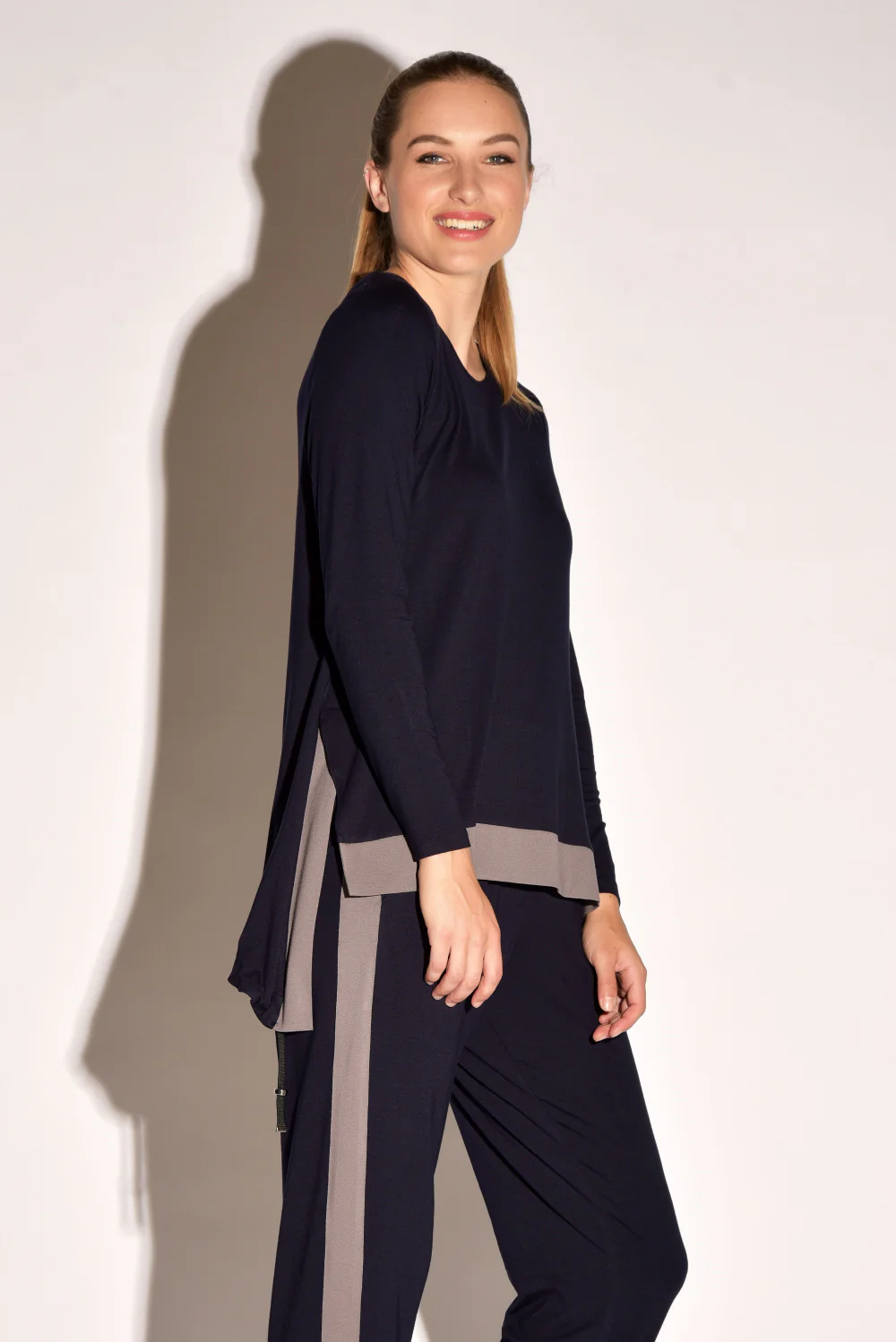 Paula Ryan Contrast Side Panel Slim Leg Pant - Image 2