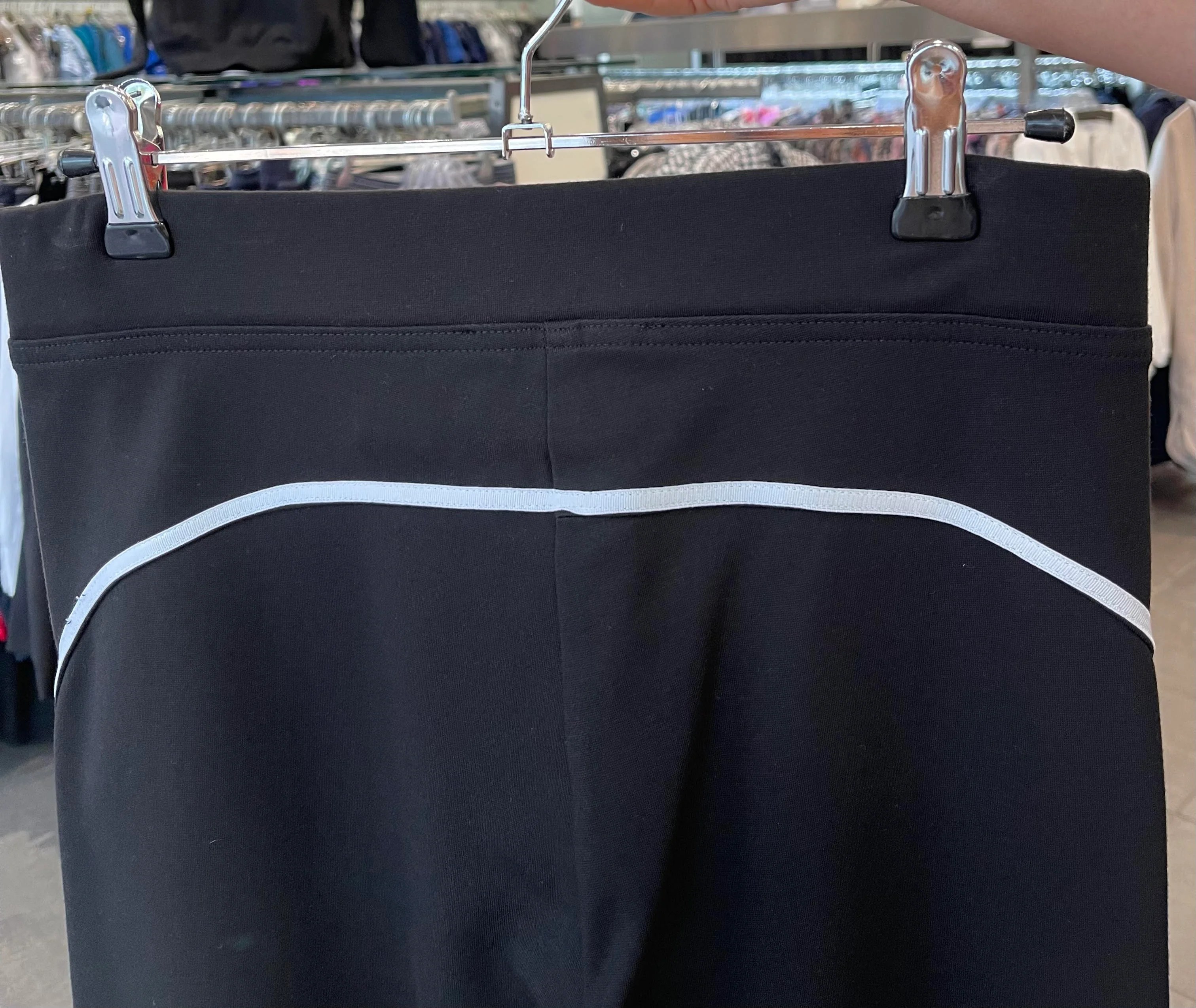 Paula Ryan Curved Trim Roma Bootleg Pant - Black/White - Image 7