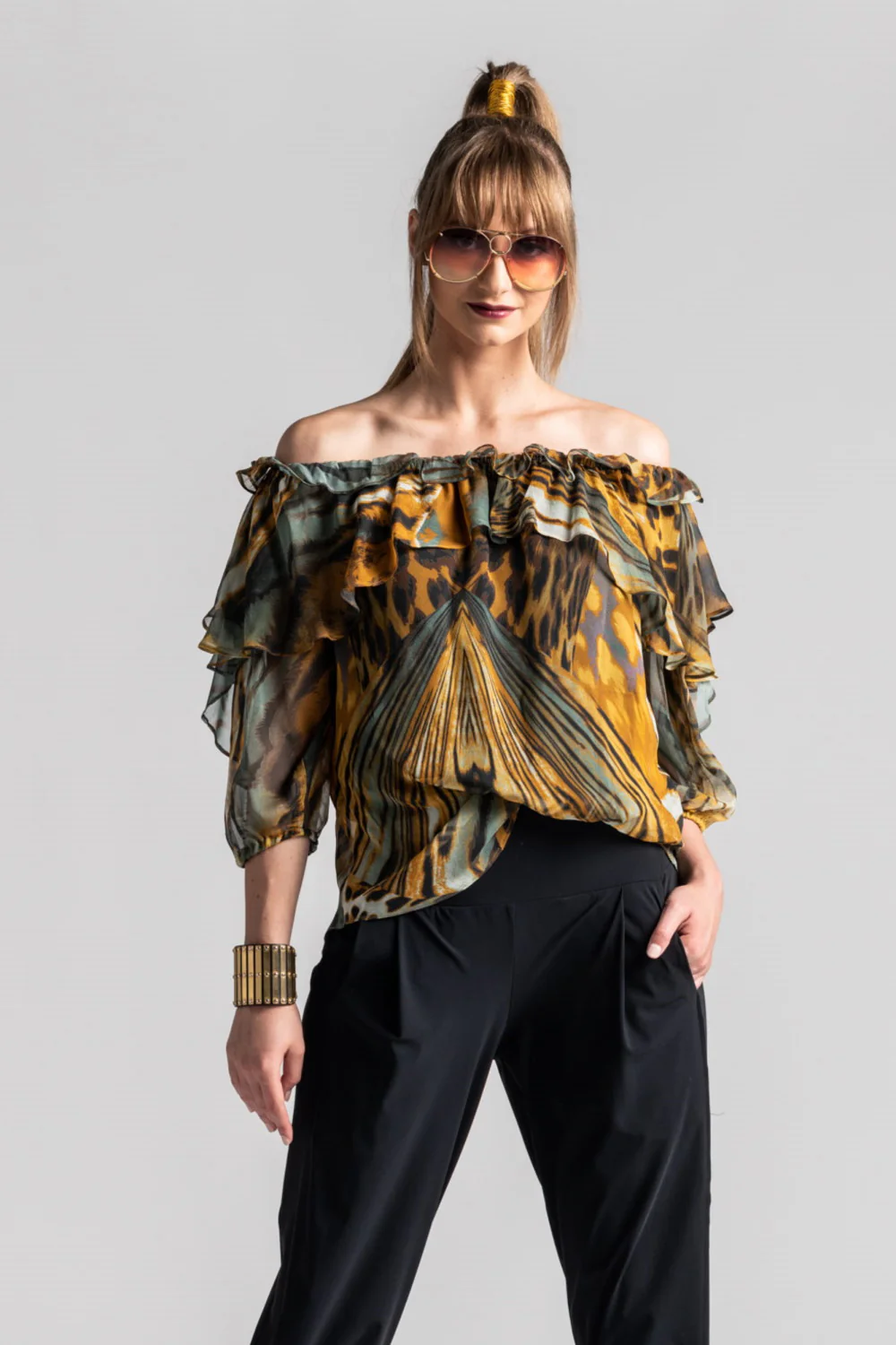 Paula Ryan Off Shoulder Ruffle Top - Image 4