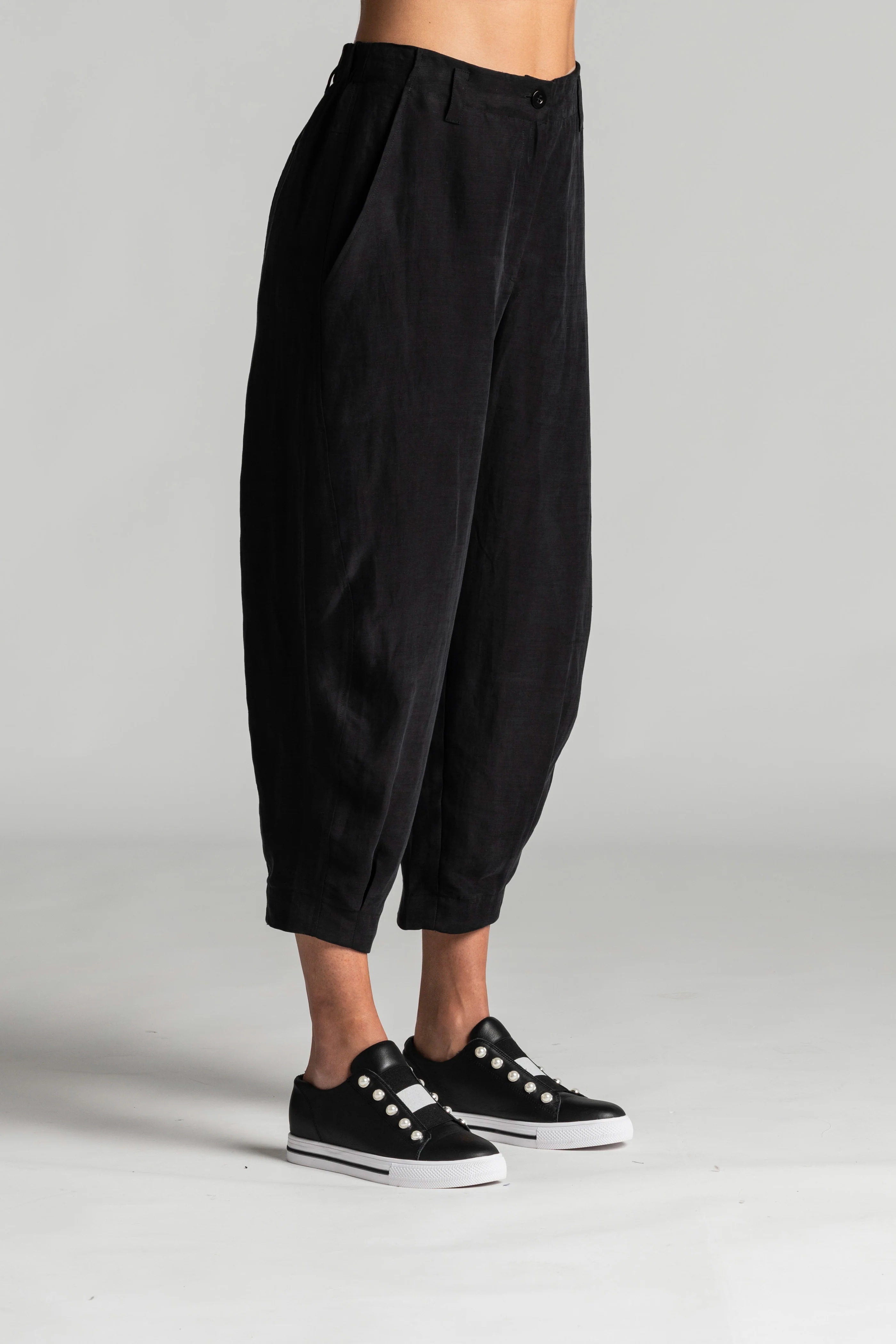 Paula Ryan Relaxed Cropped Bell Pant - Black - Image 3