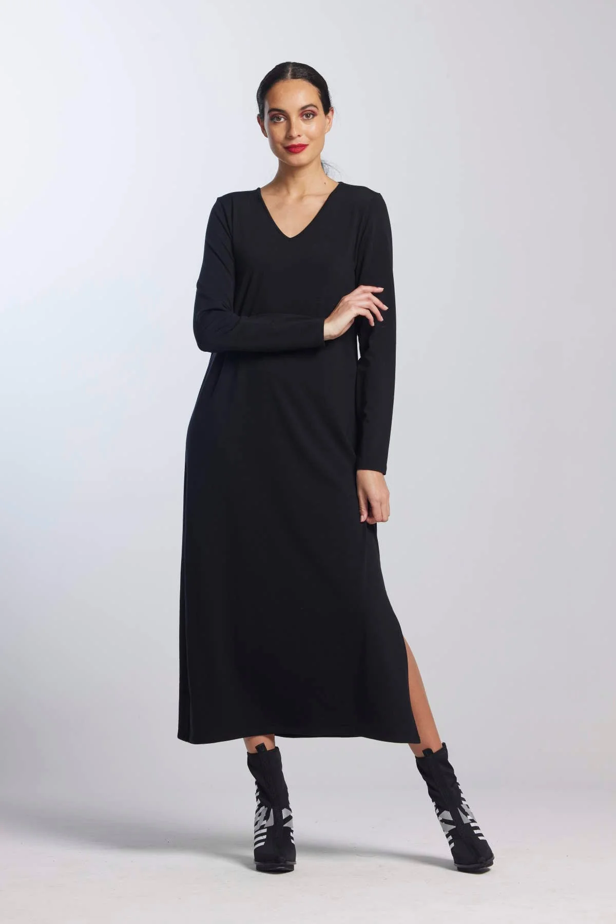 Paula Ryan Scoop V Sheath Dress - Black