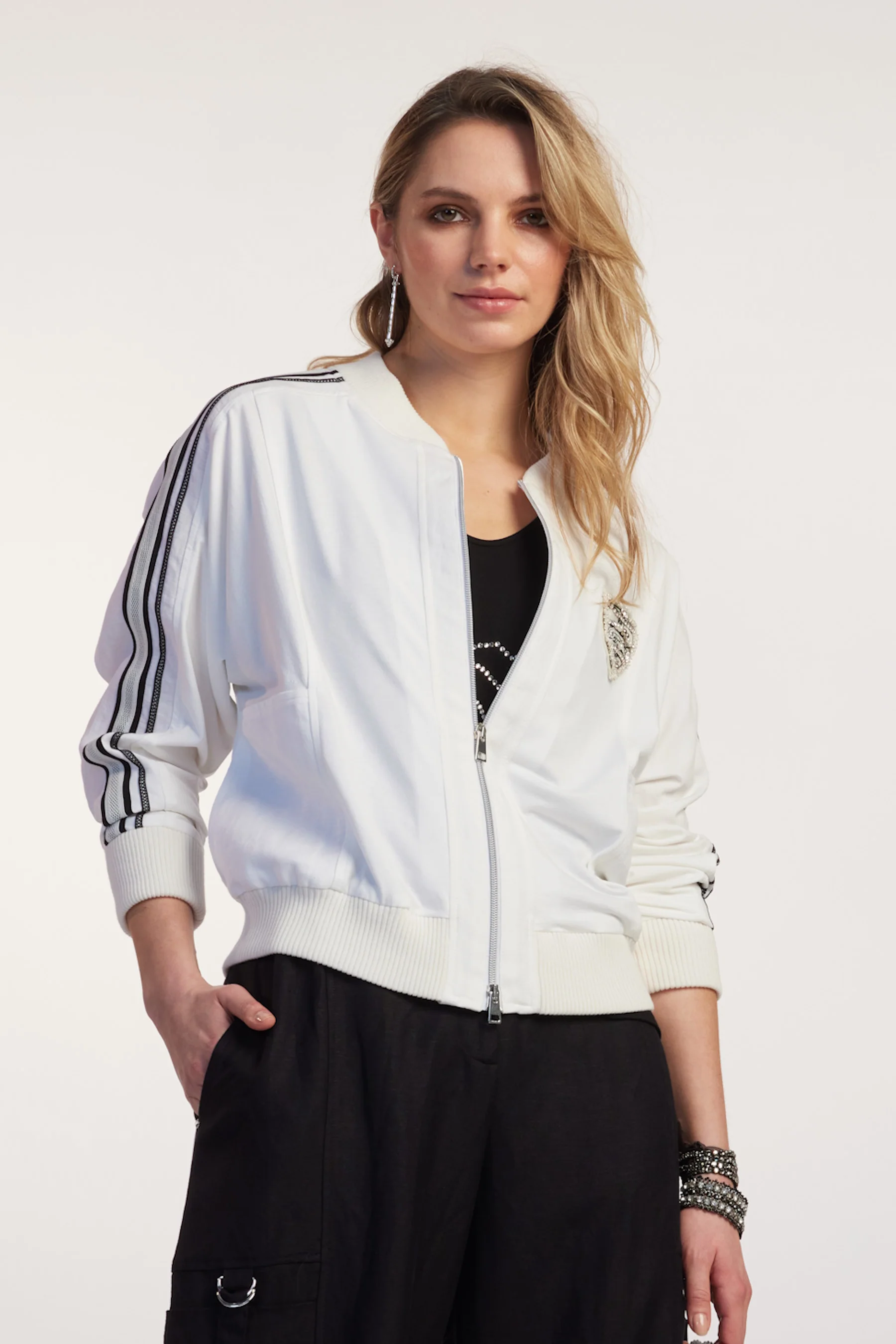 Paula Ryan Zip Front Linen and Viscose Bomber - White - Image 4