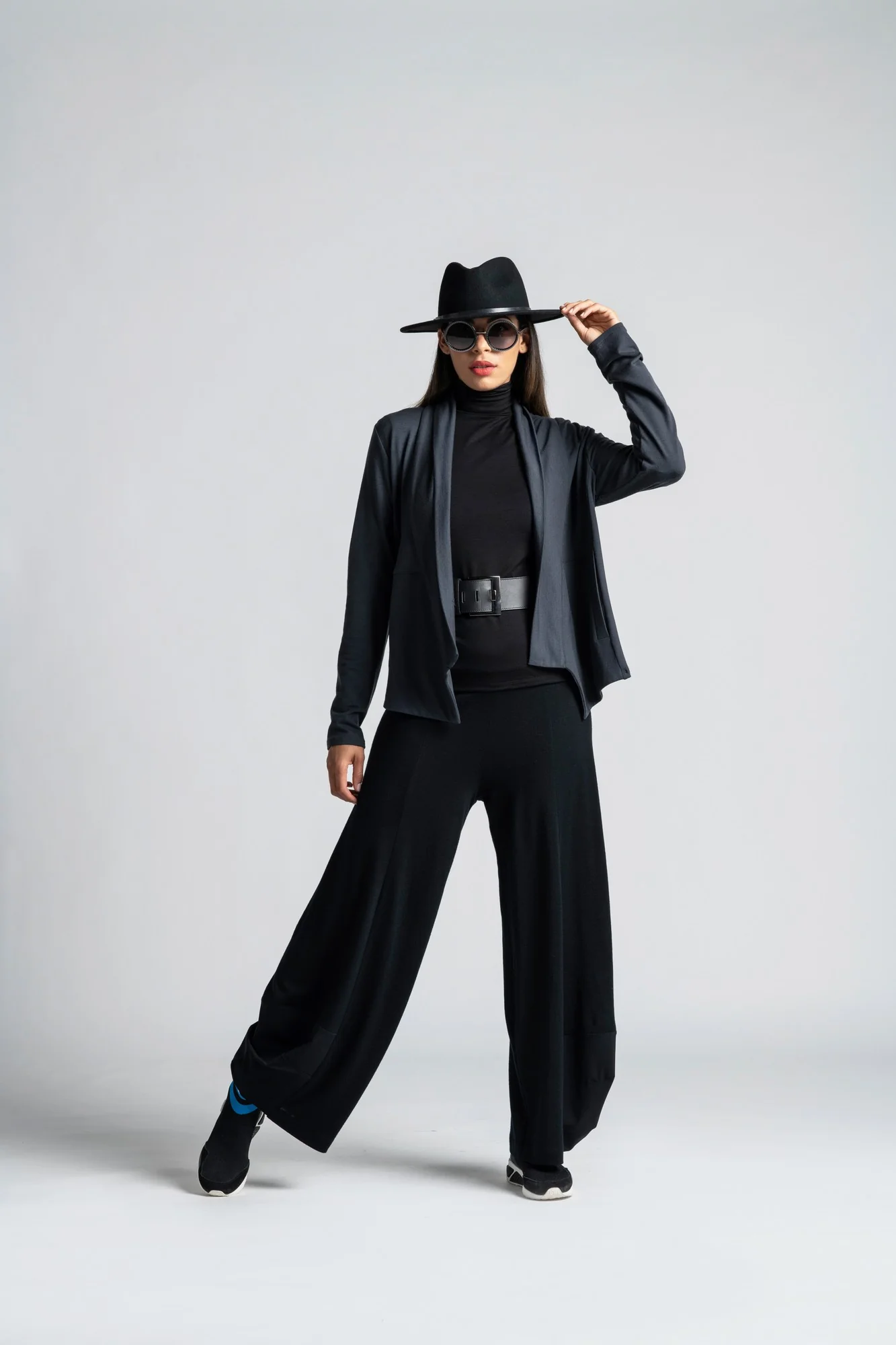 Paula Tyan Tulip Leg Crop Pant - Image 4