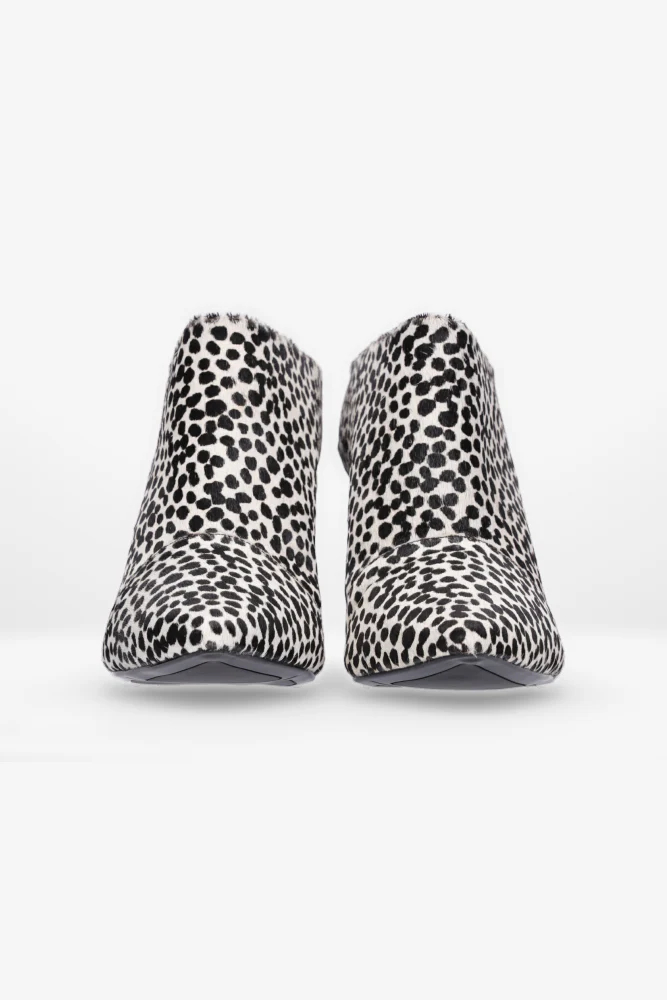 Penelope Snow Leopard - Image 3