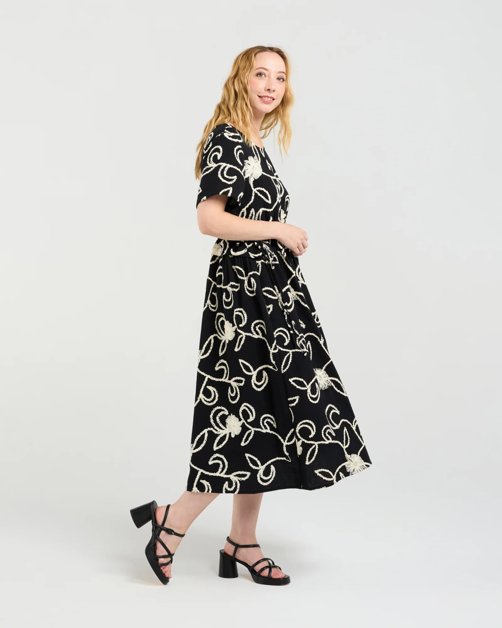 Seduce Brodie Dress - Folk Garden - Image 3
