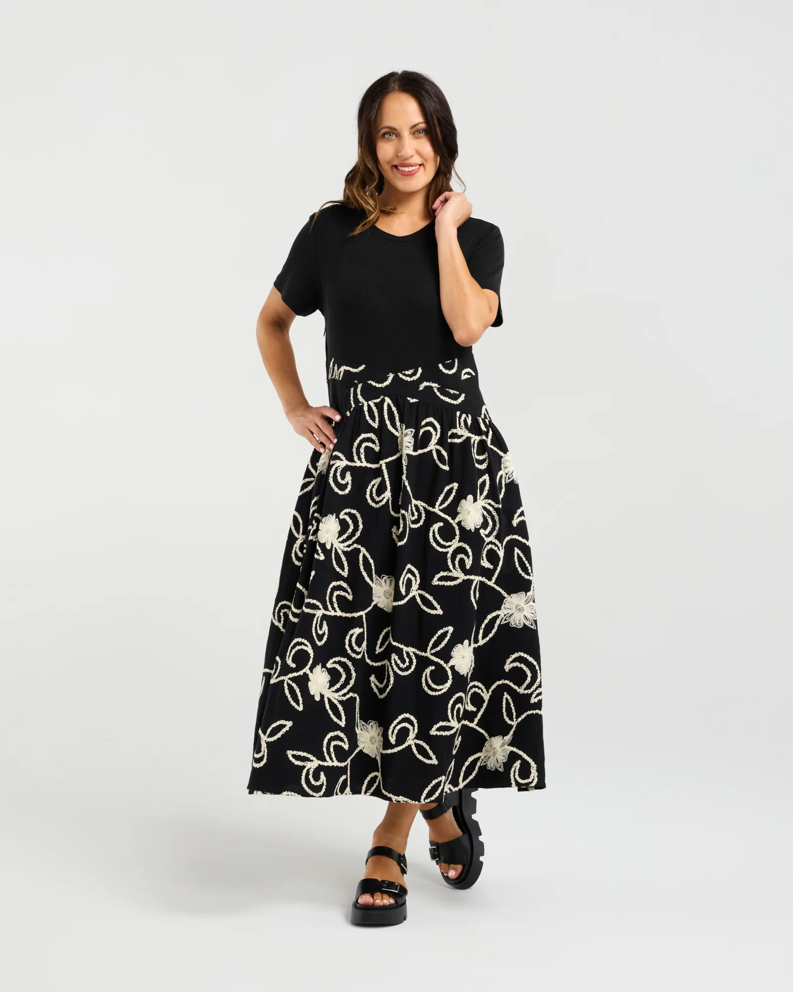 Seduce Delilah Dress - Black/Folk Garden - Image 5
