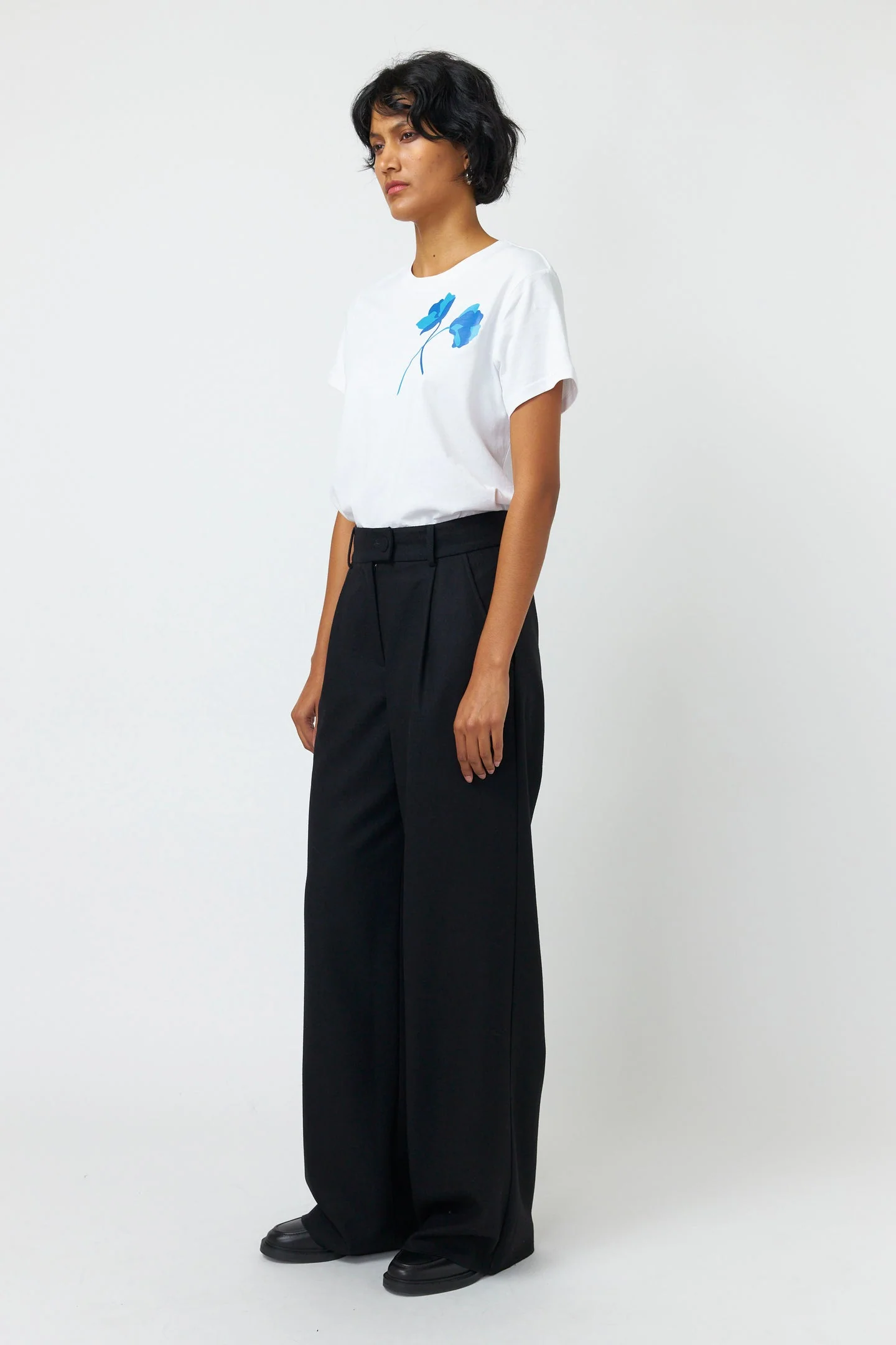 Sylvester Rose T-Shirt - White - Image 5