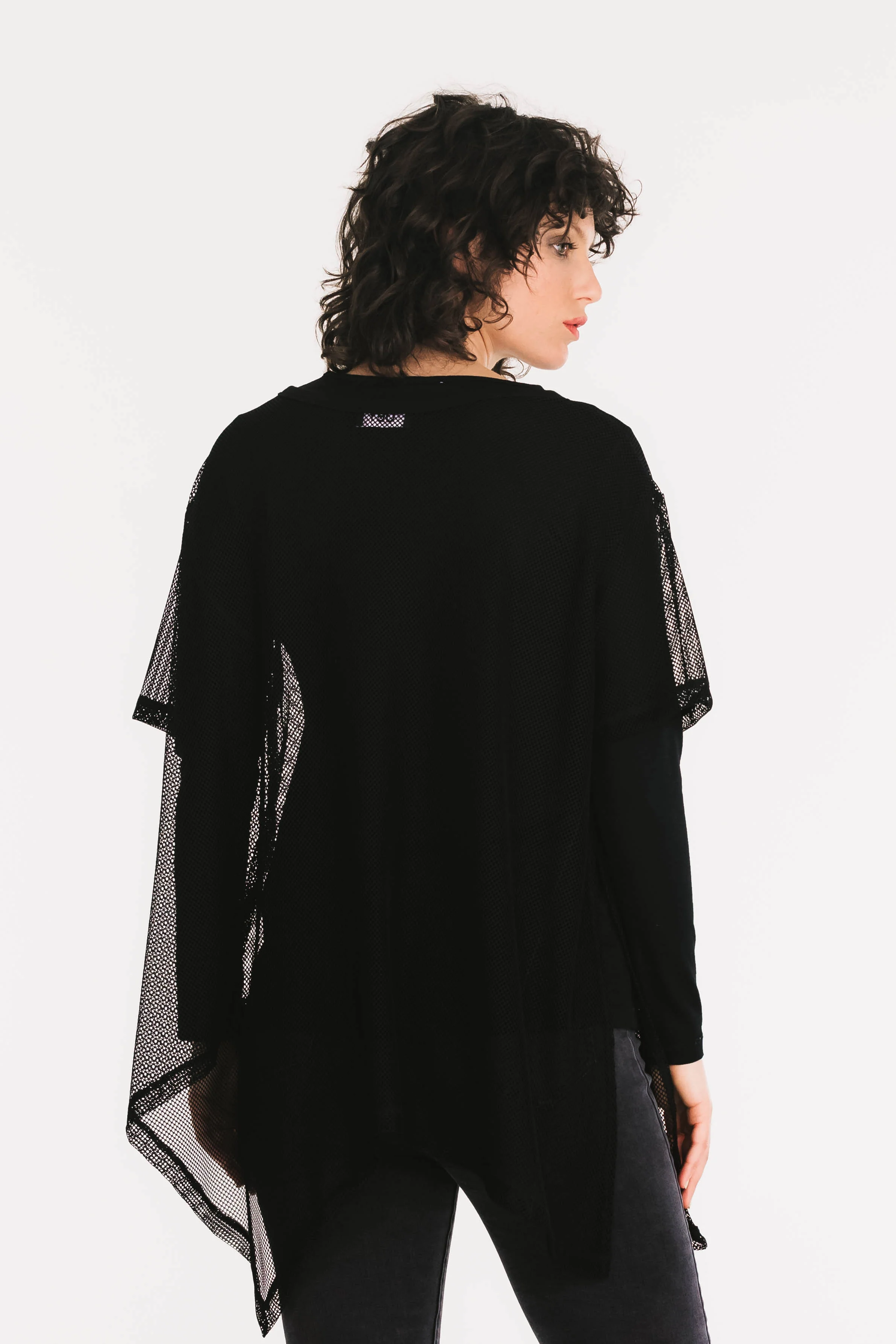 Toby Tarantino Tee - Black - Image 4