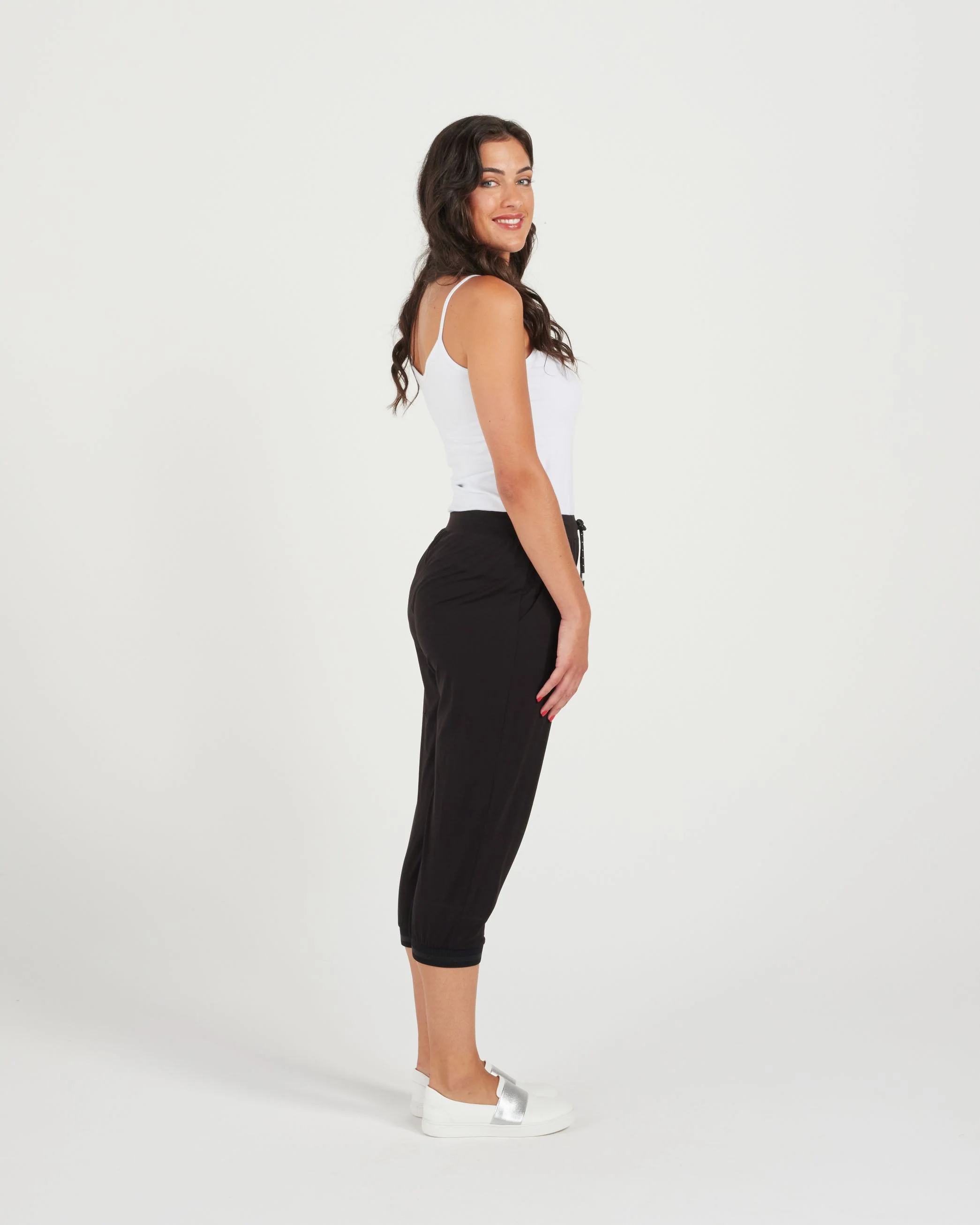Zafina 3/4 Pant - Image 4