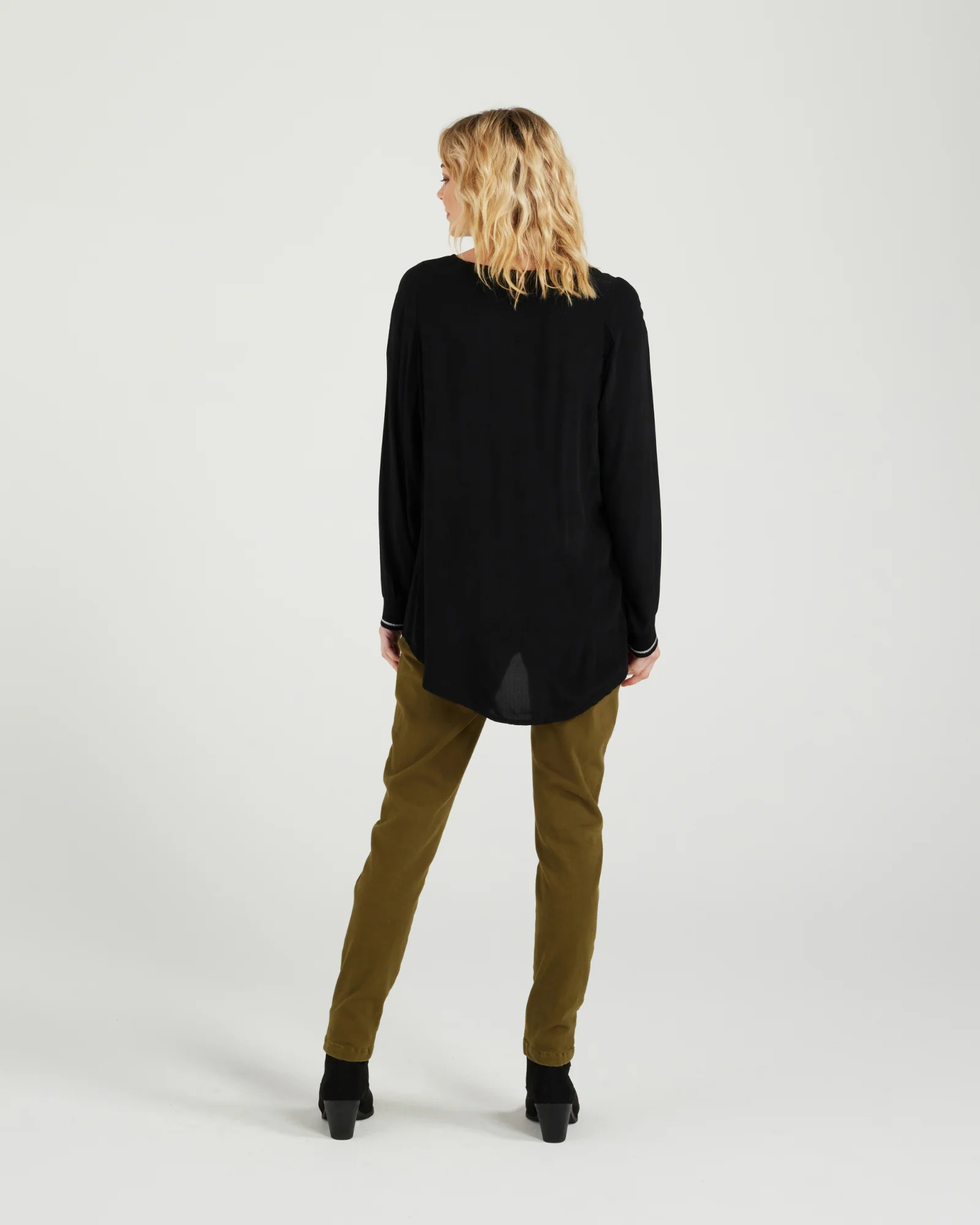 Zafina Havana Top Ls Black - Image 3