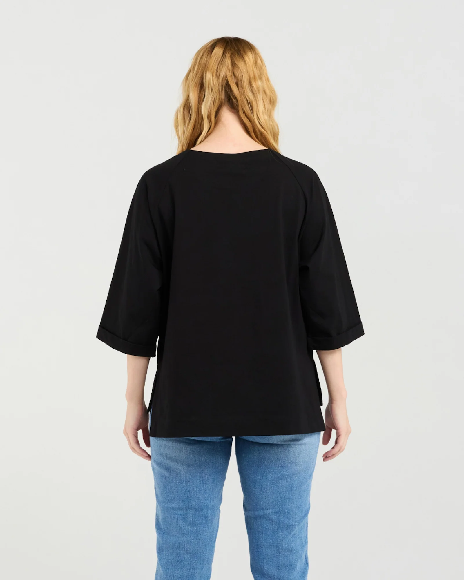 Zafina Kate T-Shirt - Black - Image 2