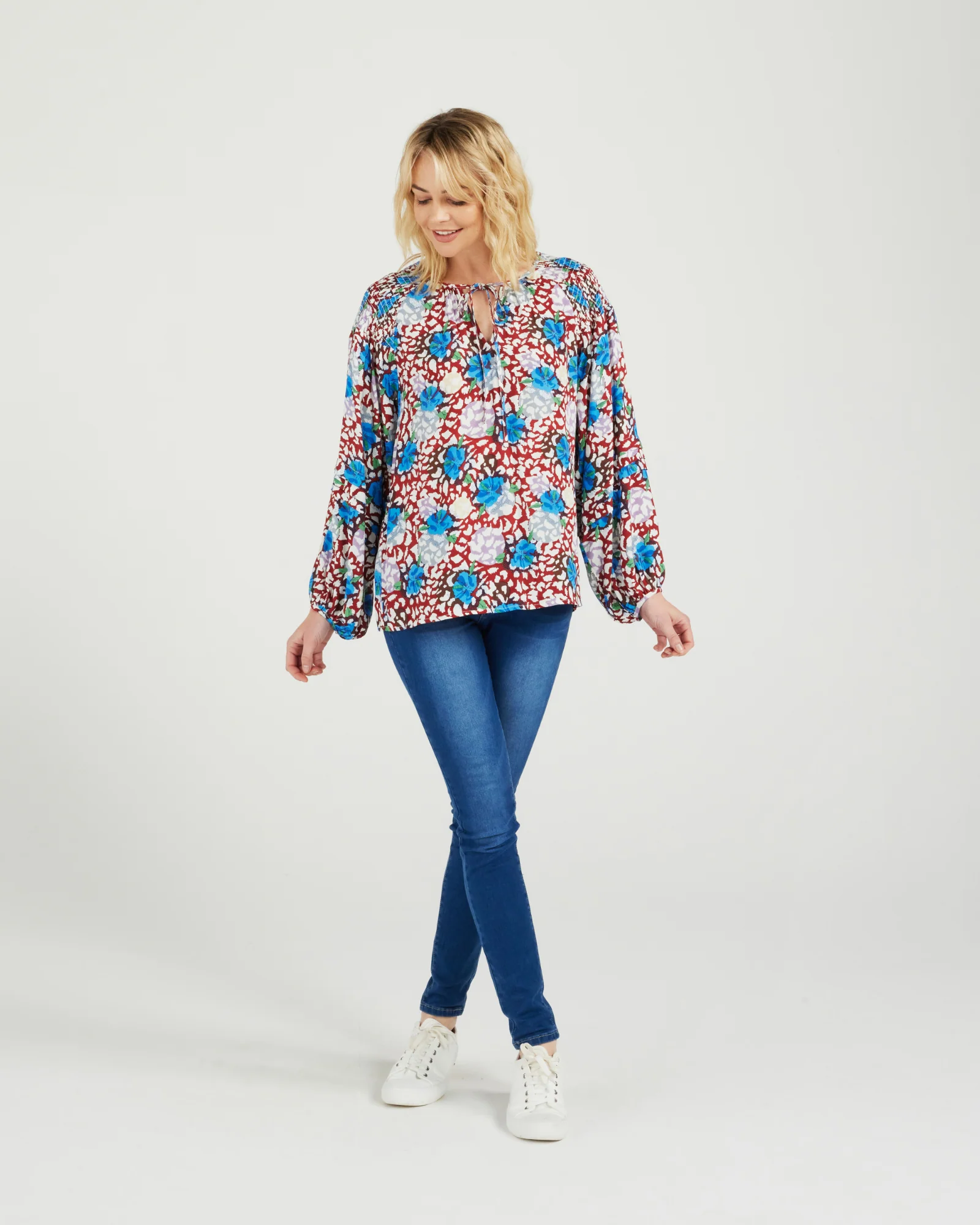 Zafina Leah Top Blue Flower - Image 7