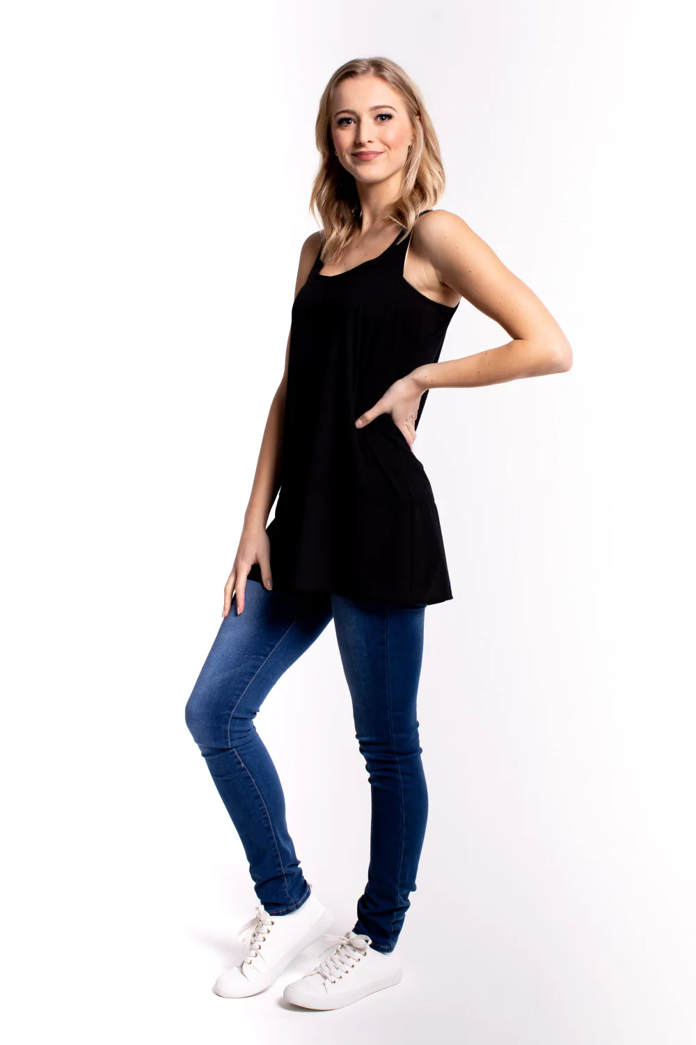Zafina Longline Top - Black - Image 4