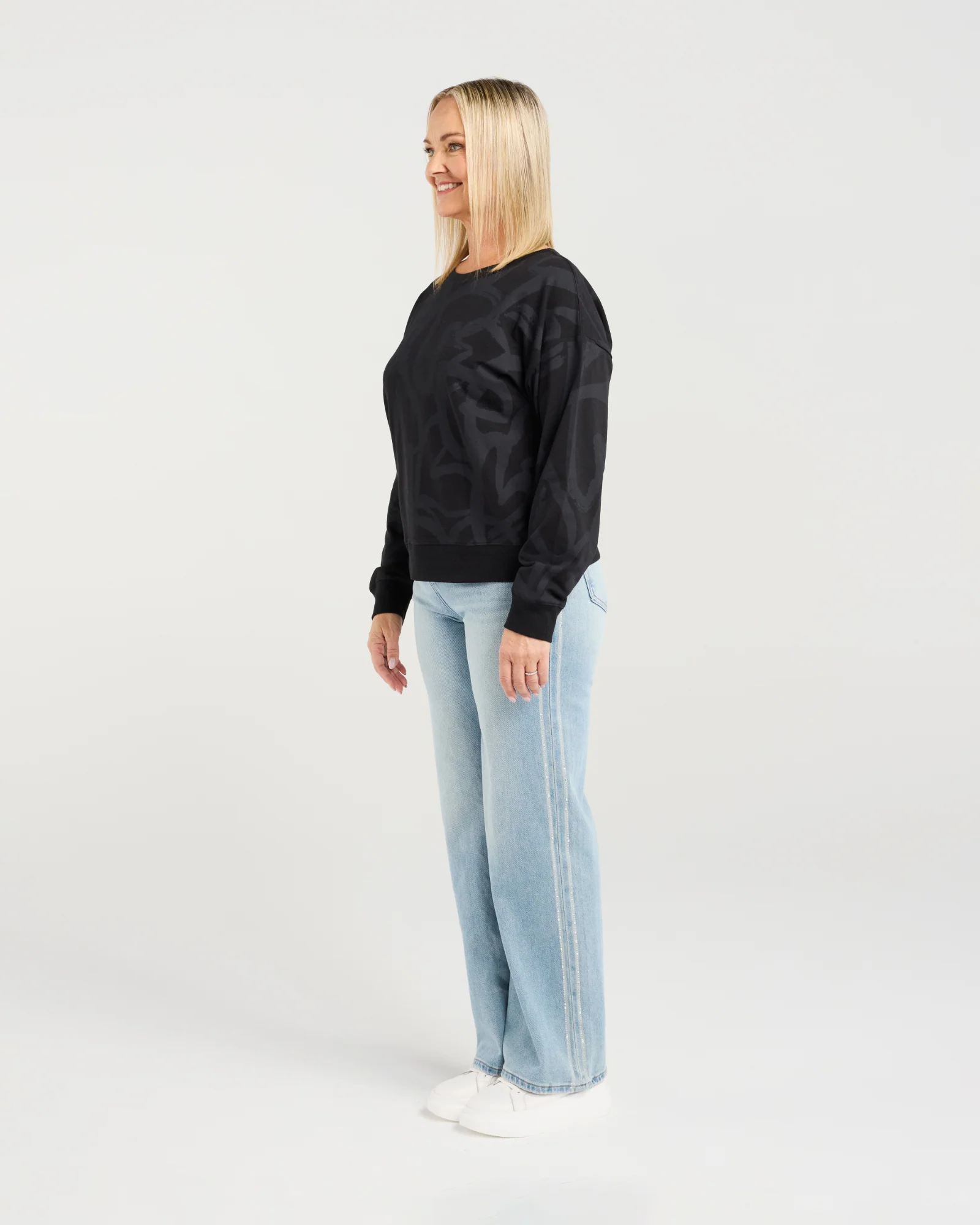 Zafina Verona Jumper Black Hearts - Image 3